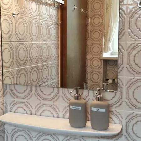 公寓 Ideales Monteurzimmer Fuer Bis Zu 3 Personen In Bester Lage L 1 Minute Zum Bahnhof L Innenstadtnaehe L Kueche L Free-wlan L Willkommen Im Hallo!-apartment 2
